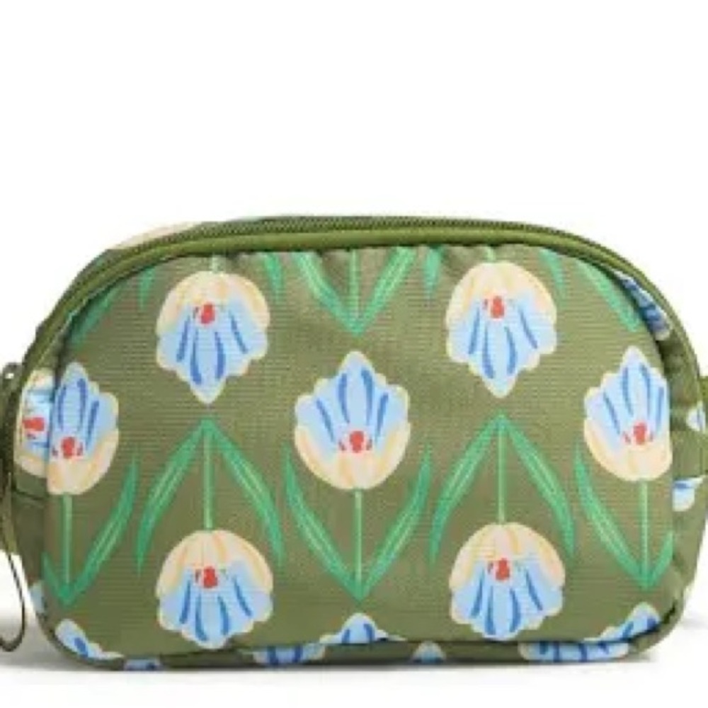 VERA BRADLEY